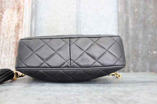 Chanel Vintage Black Quilted Lambskin Small Camera Bag Tassel #5
