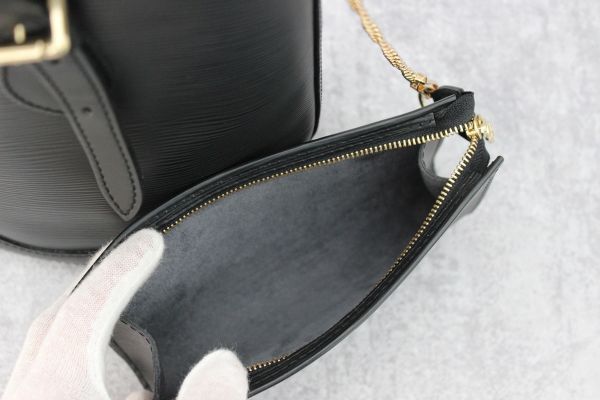 Louis Vuitton Black Epi Leather Petit Bucket with Pouch #8