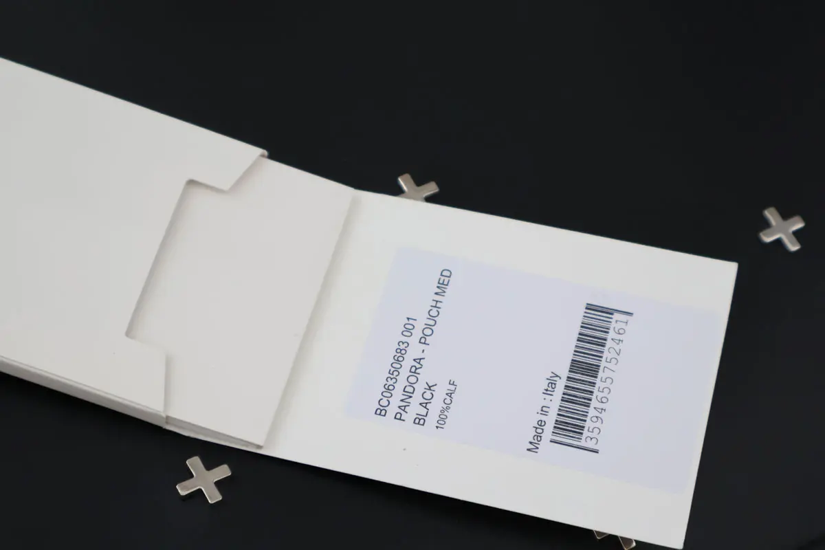 givenchycrosspouchclutch7