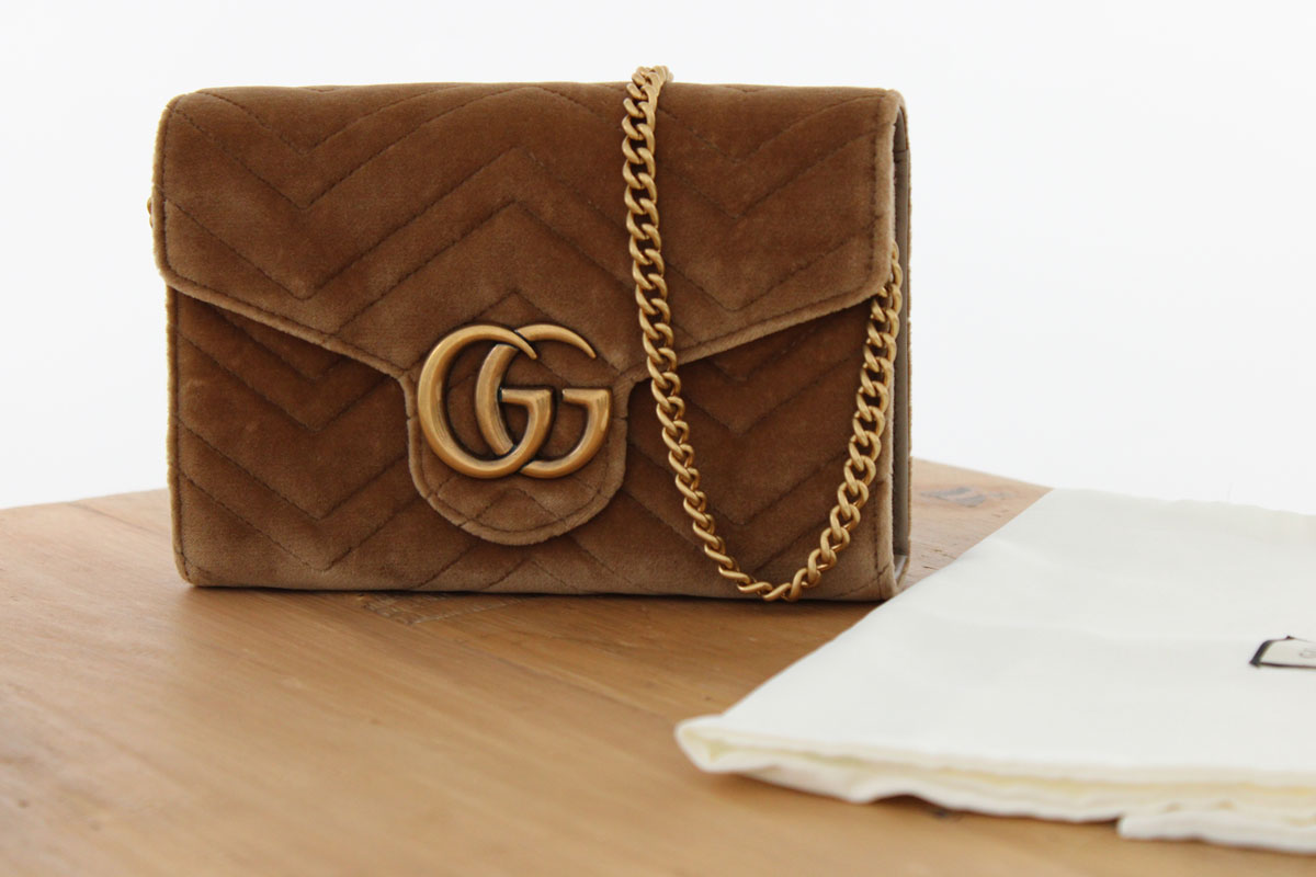 Gucci Tan Velvet Matelasse GG Chain Wallet at Jill's Consignment Gucci Tan Velvet Matelasse GG Chain Wallet at Jill's Consignment