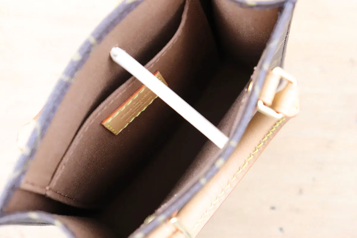 lvpetitsacplat108510