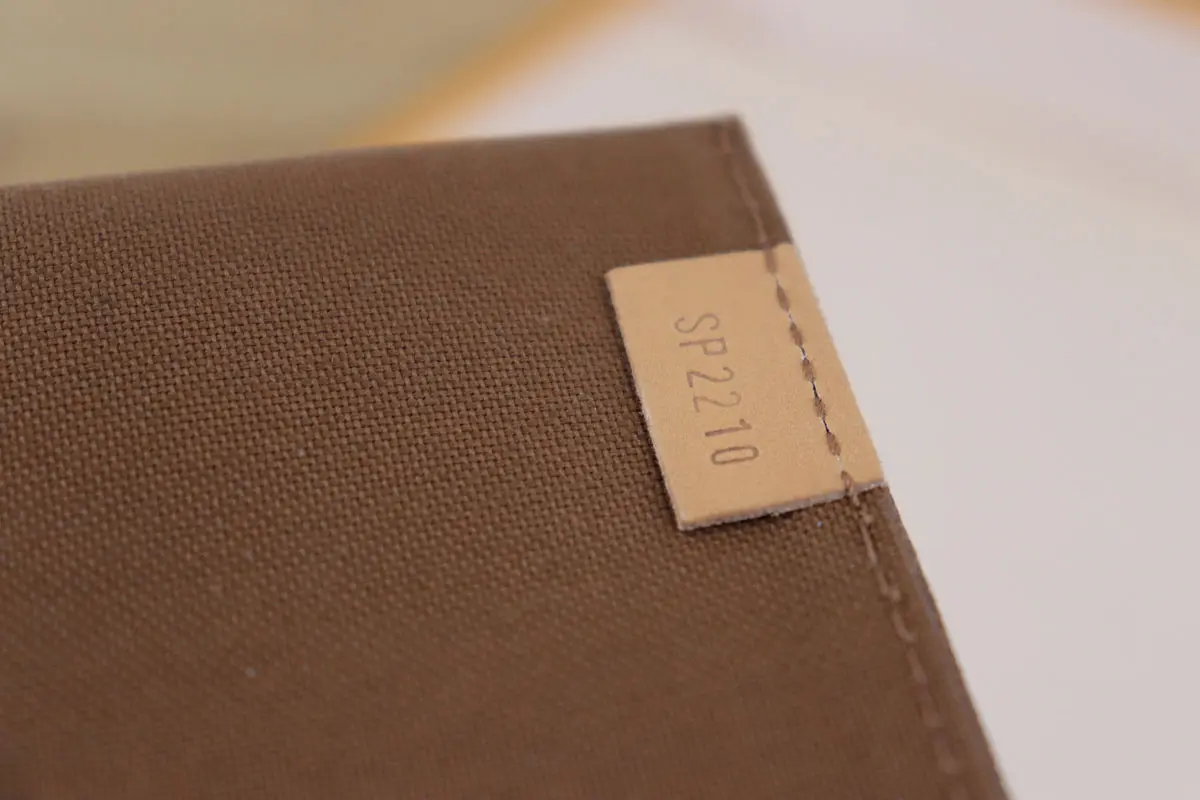 lvpetitsacplat108512