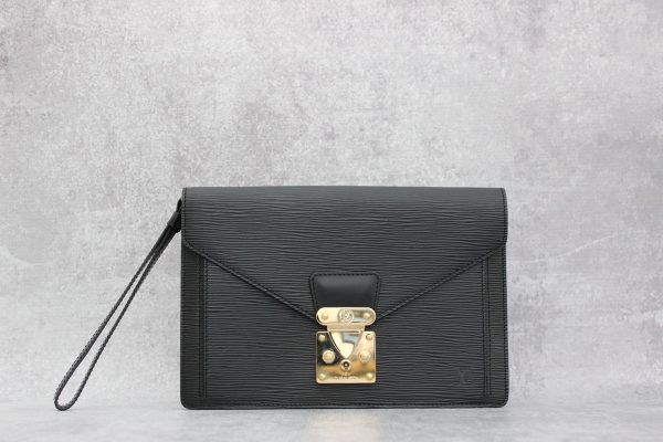 Louis Vuitton Epi Pochette Sellier Dragonne Clutch