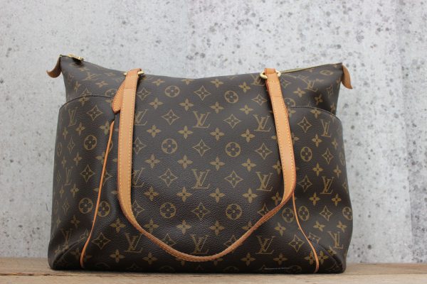 Louis Vuitton Totally GM