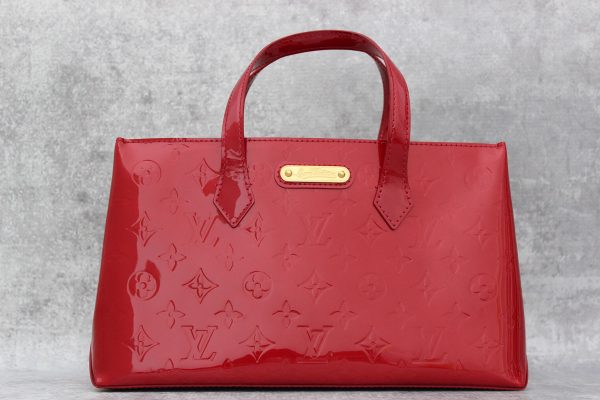 Louis Vuitton Monogram Vernis Wilshire PM